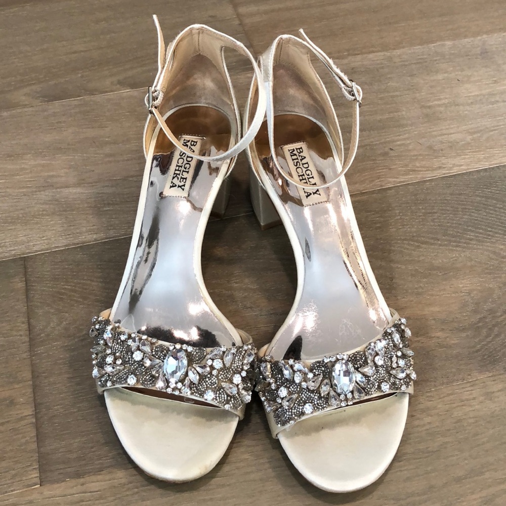 Badgley Mischka heals